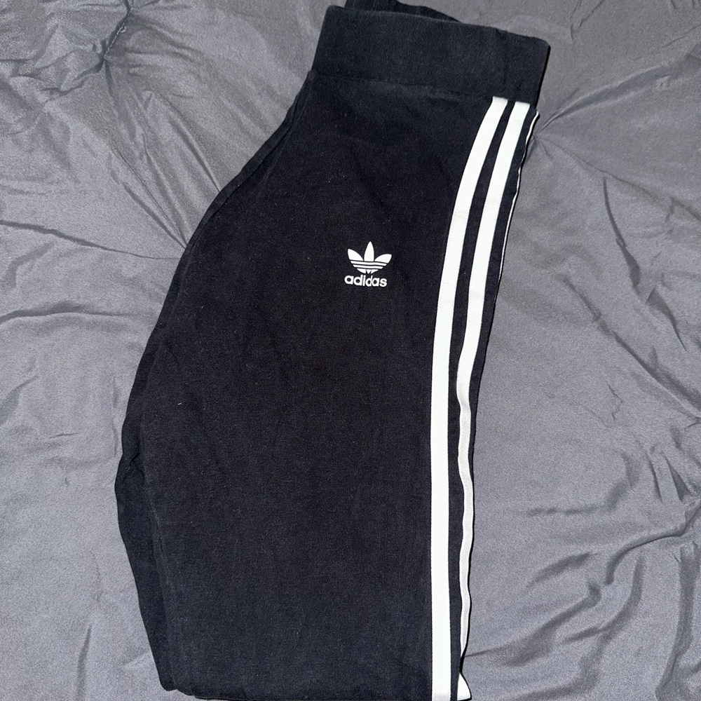 Adidas leggings